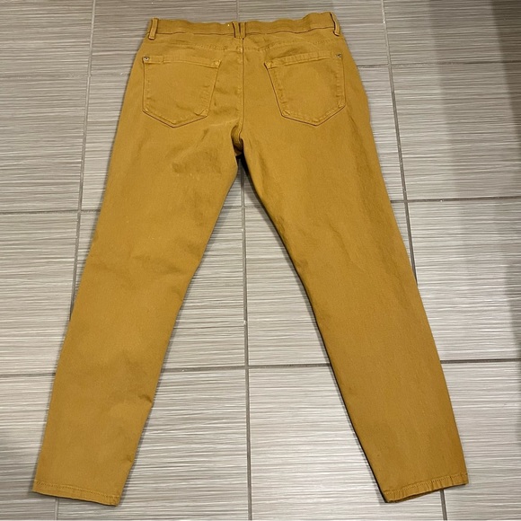 Curve Appeal Mustard Yellow Gold Jeans Pants ankle cropped - Picture 5 of 9